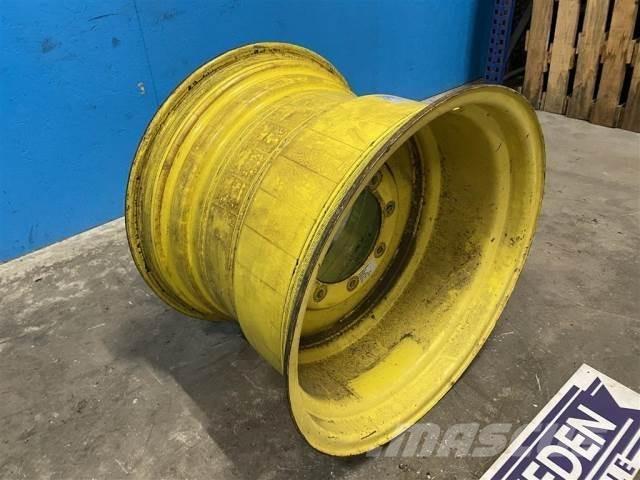  26 DW20X26 Banden, wielen en velgen