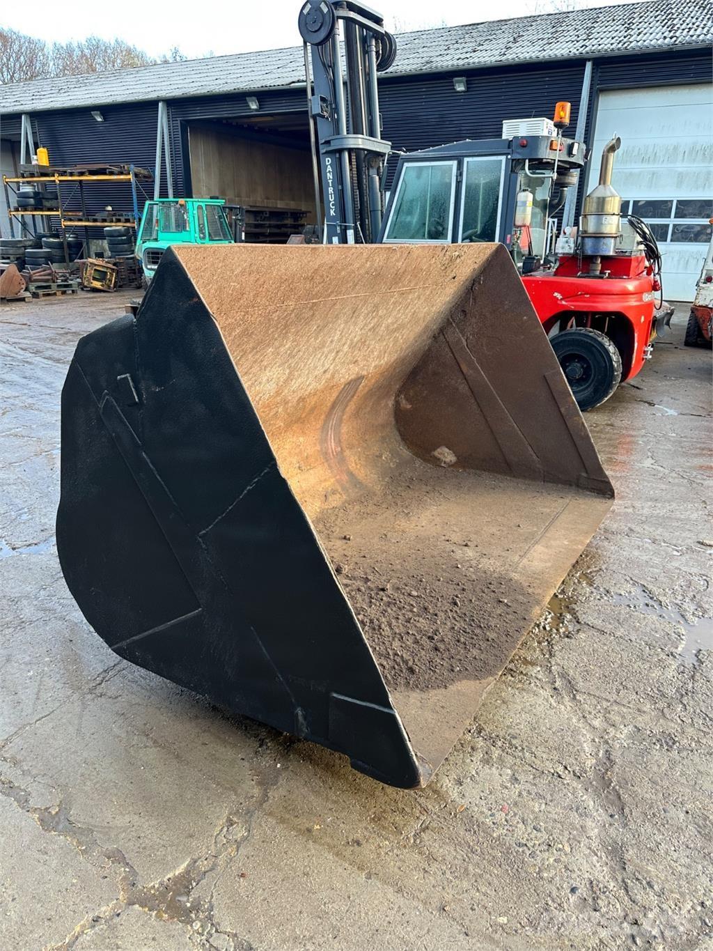  2600mm Bladen