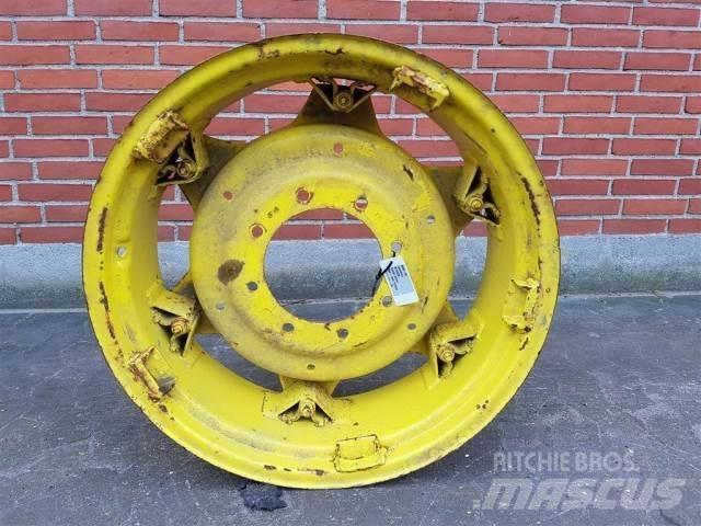  28 W10X28 Banden, wielen en velgen