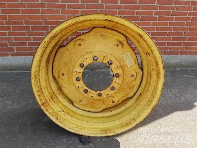  30 DW14X30 Banden, wielen en velgen