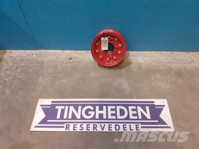  8'' 3.00DX8 Banden, wielen en velgen