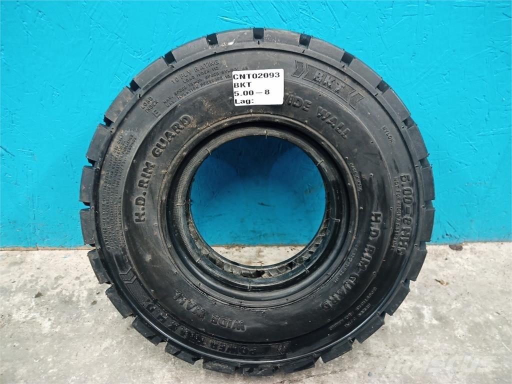  8 5.00-8 Banden, wielen en velgen