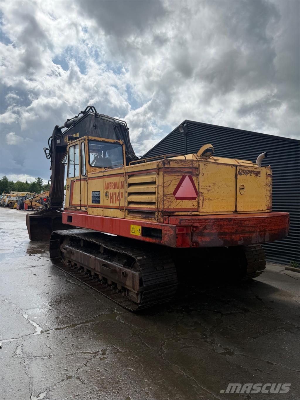 Åkerman H14B Rupsgraafmachines