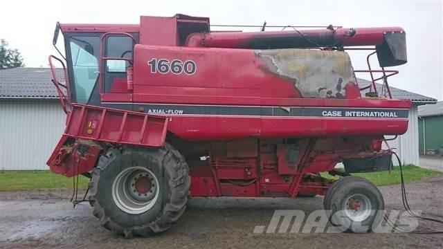 CASE 1660 Maaidorsmachines