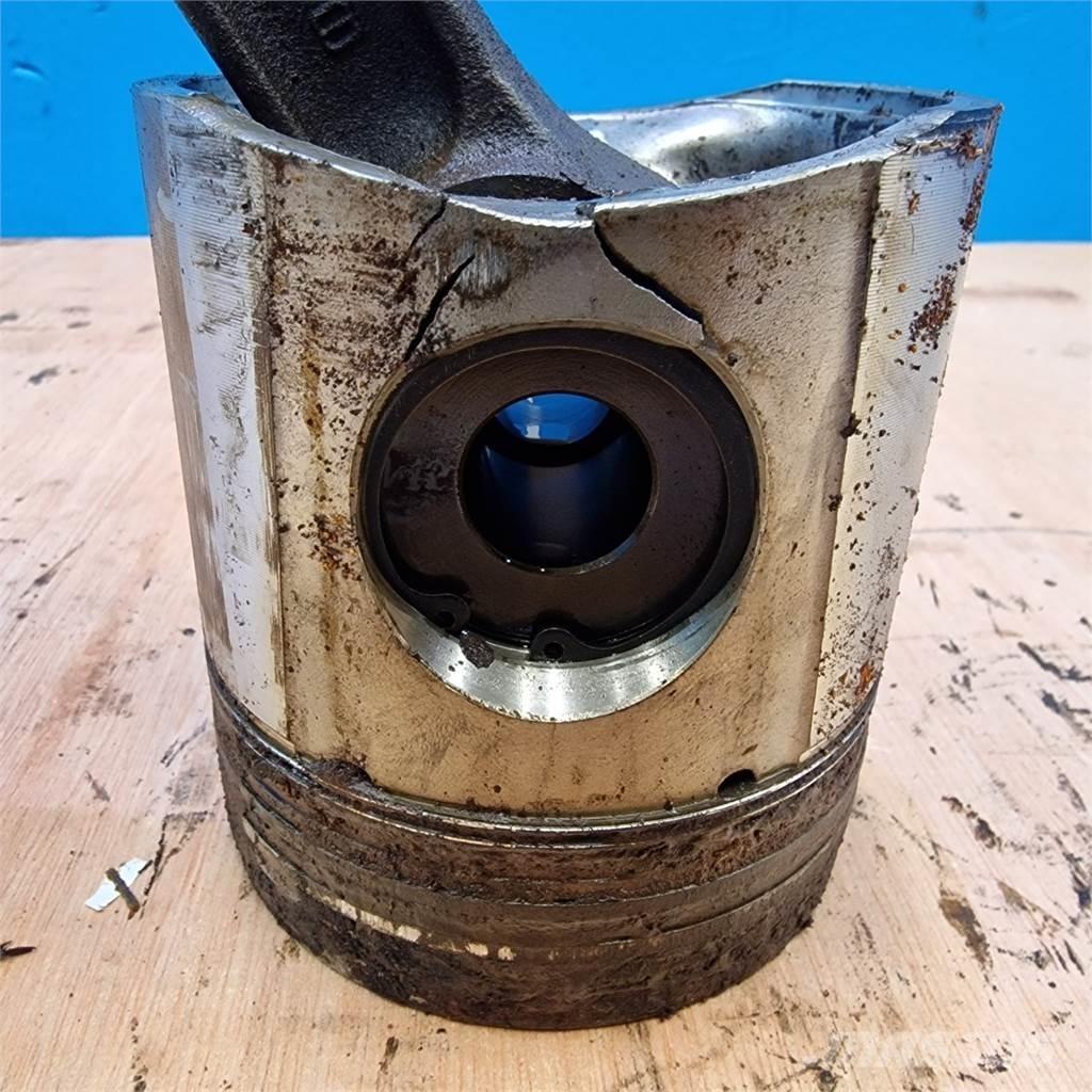 CASE 2188 Motoren