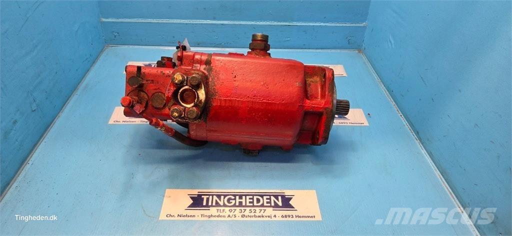 CASE 2388 Hydraulics