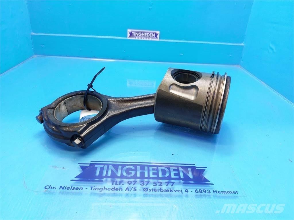 CASE 7010 Motoren