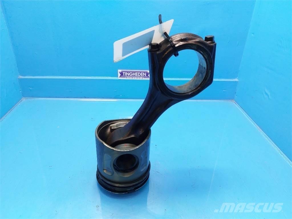 CASE 7010 Motoren