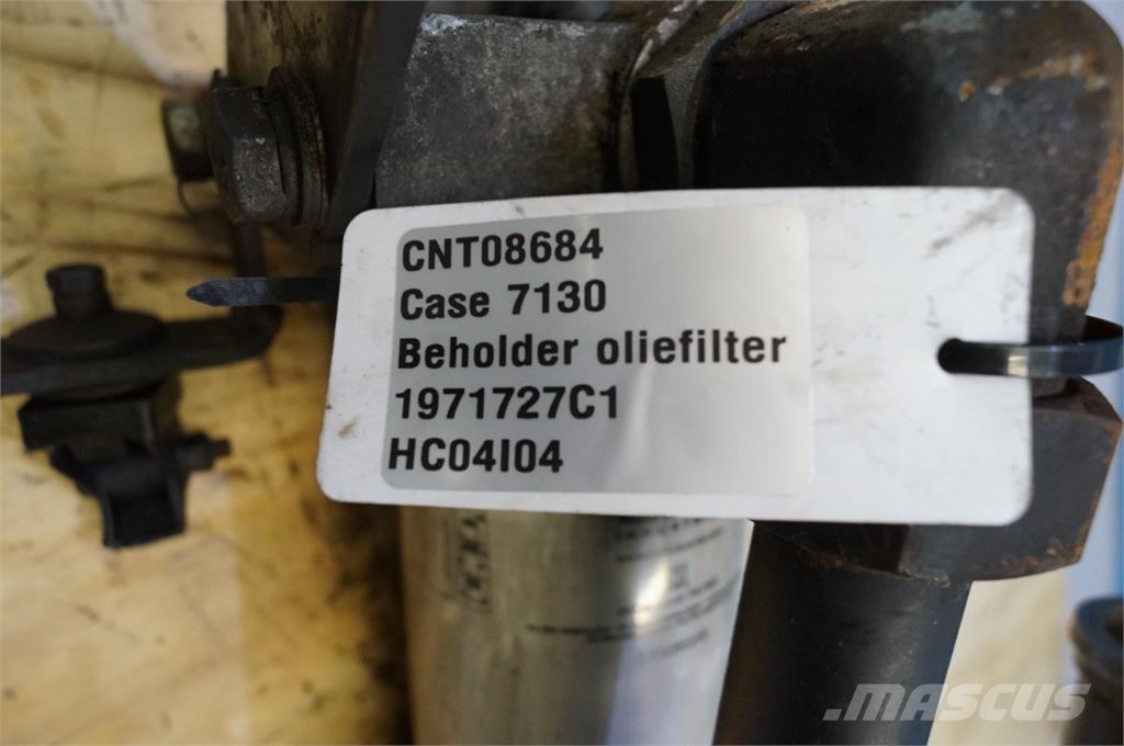 CASE 7130 Motoren