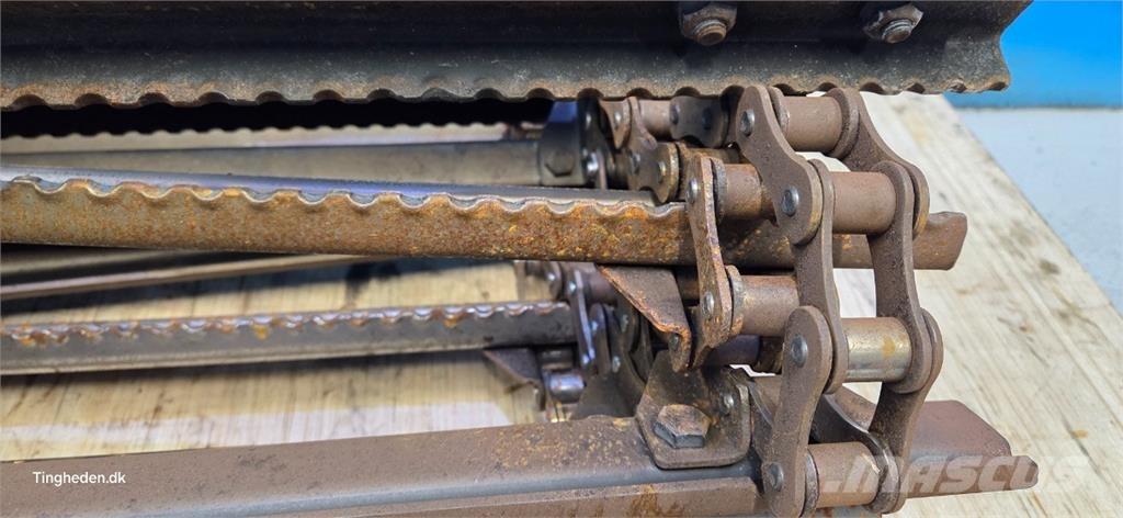 CASE 8010 Accessoires voor maaidorsmachines