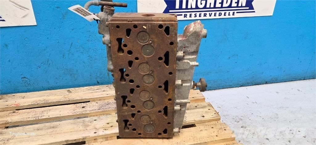 CASE D268 Motoren