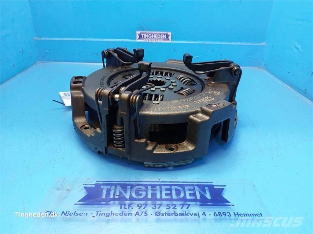 CASE Farmall 95A Transmissie