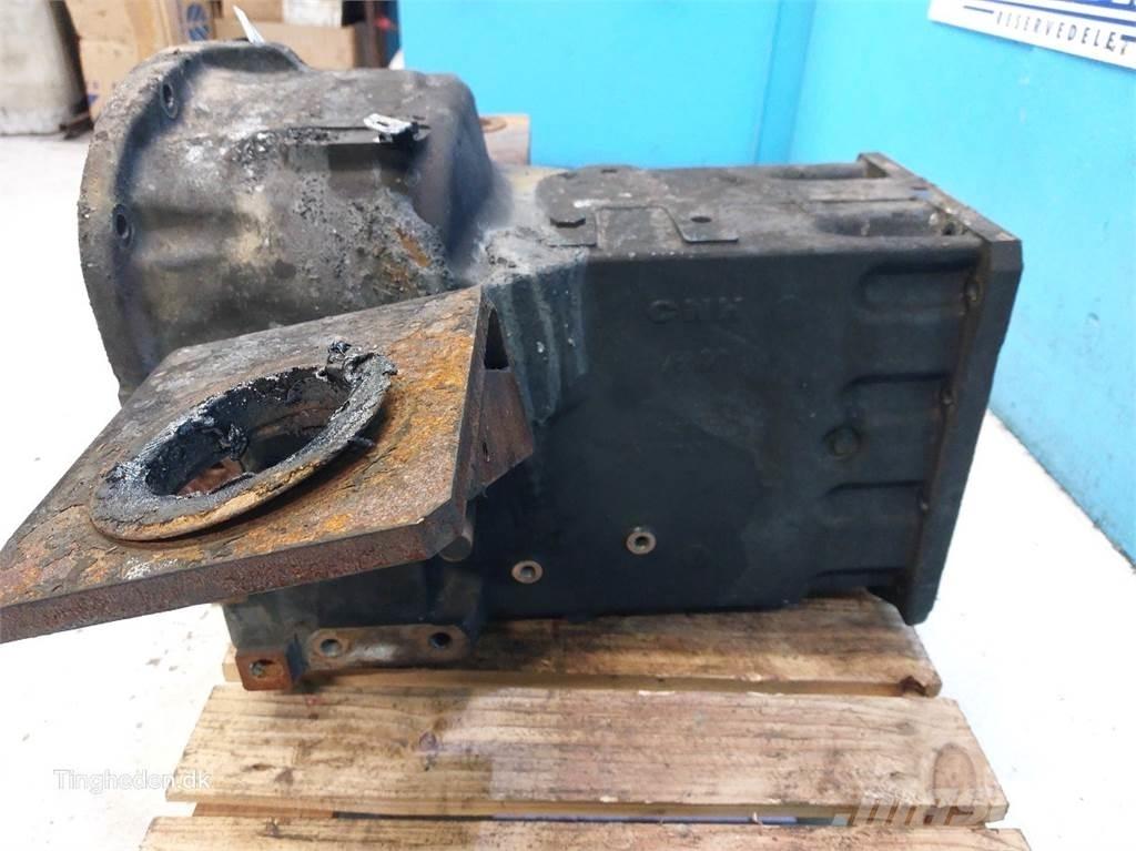 CASE Farmall 95A Transmissie