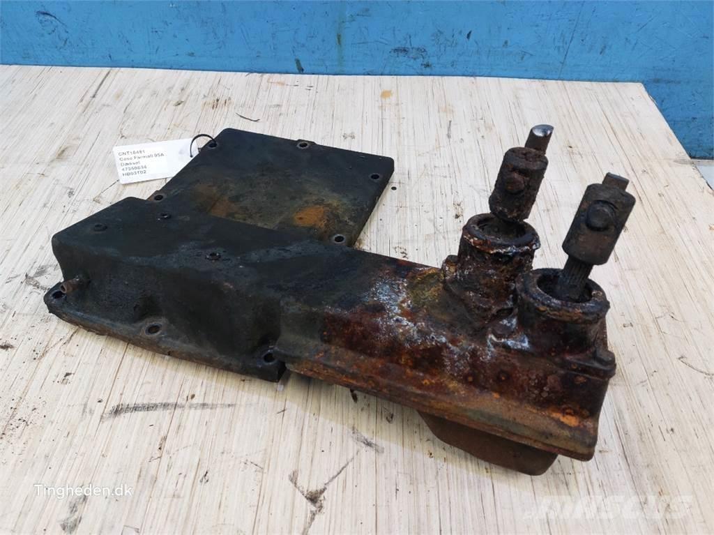 CASE Farmall 95A Transmissie