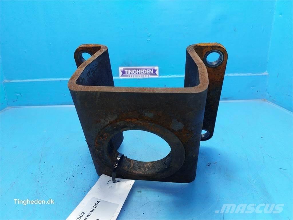 CASE Farmall 95A Cabine en interieur