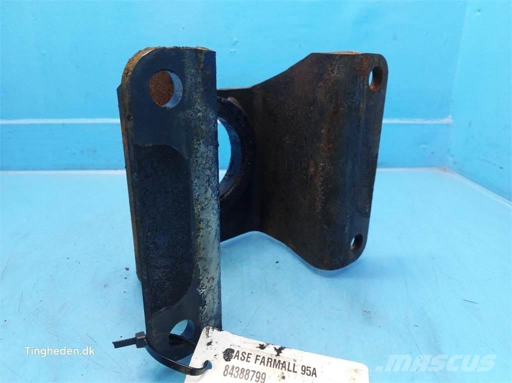 CASE Farmall 95A Cabine en interieur