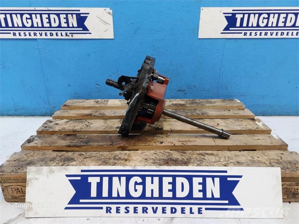 CASE Farmall 95A Transmissie