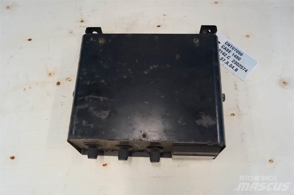 Case IH 1480 Electronics