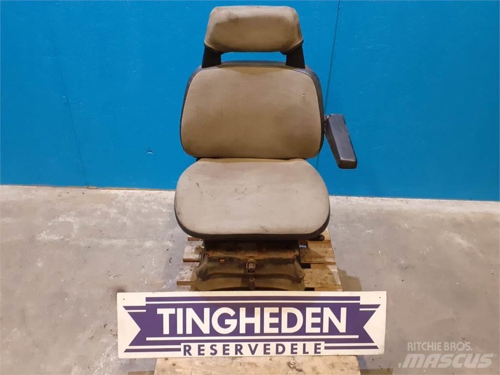 Case IH 1620 Cabine en interieur