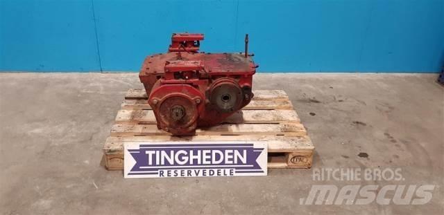 Case IH 1680 Transmissie