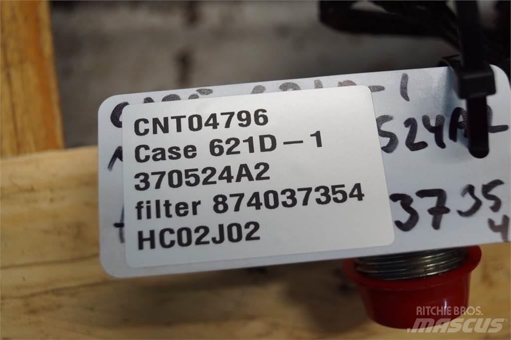 Case IH 621D Hydraulics