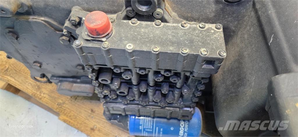 Case IH 721E Transmissie