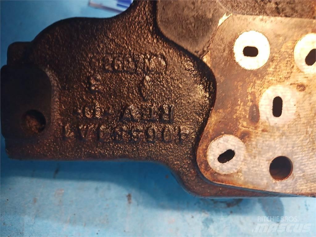 Case IH 8010 Hydraulics