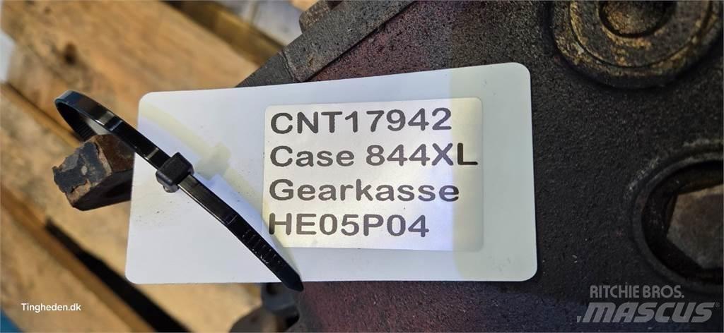 Case IH 844XL Transmissie