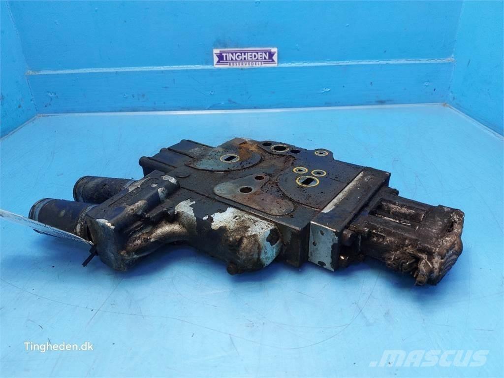 CASE Puma 185 Hydraulics