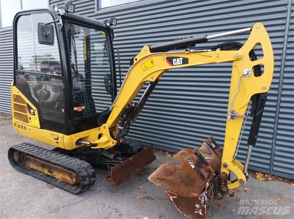 CAT 301,7d Minigraafmachines < 7t