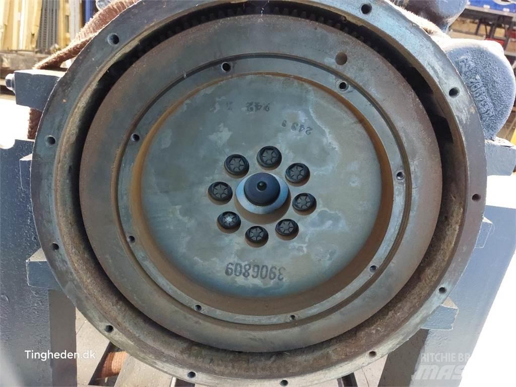Cummins 6LTAA8.9 Motoren
