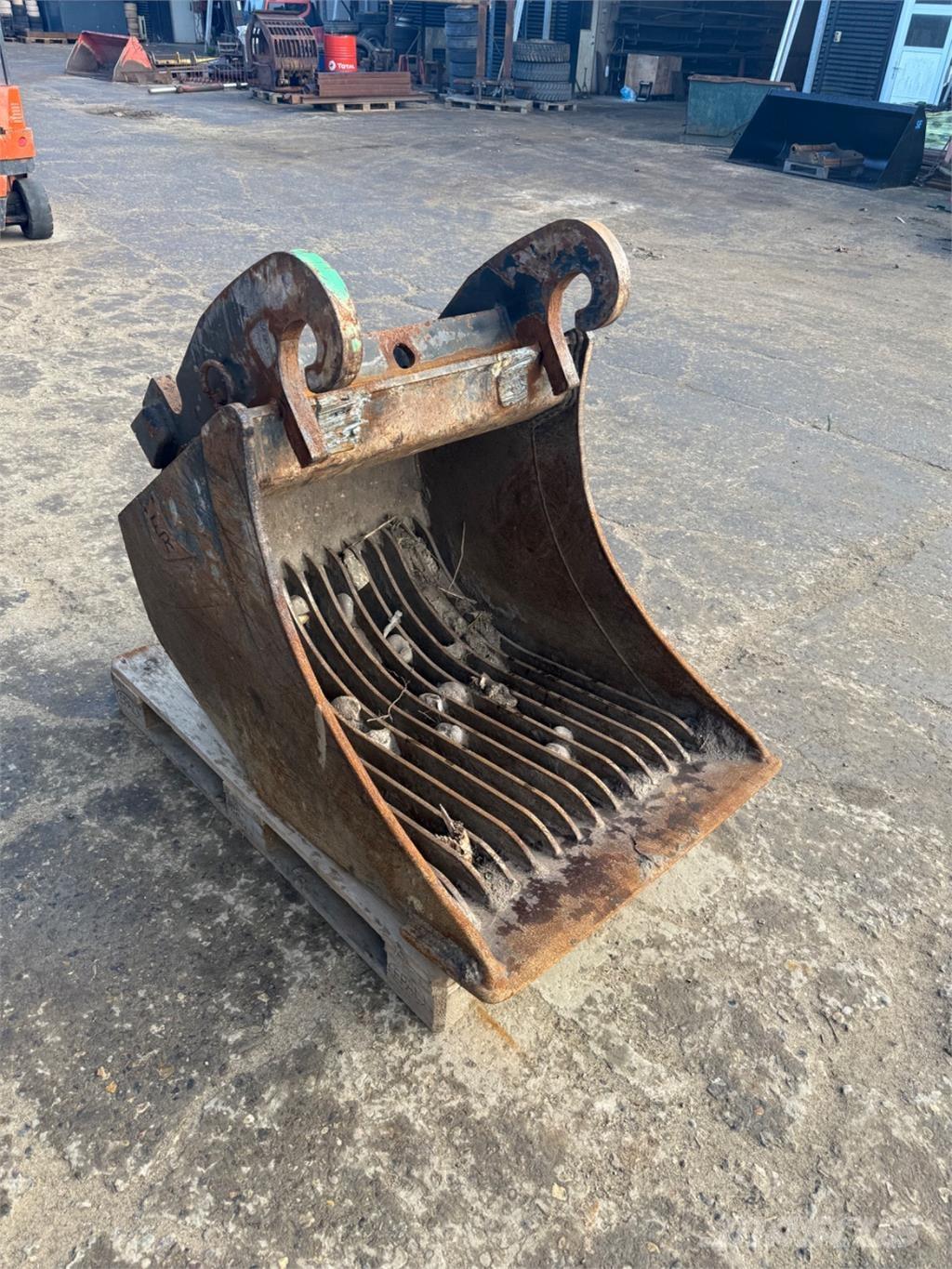  CW40 skifte Puinbakken