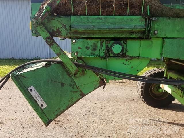 Deutz-Fahr M2680 Accessoires voor maaidorsmachines