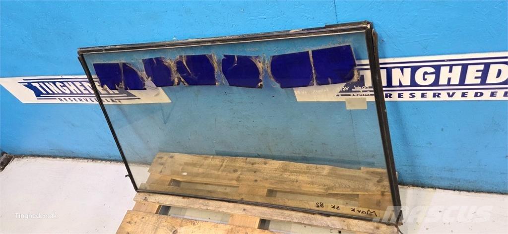 Ford 4610 Cabine en interieur