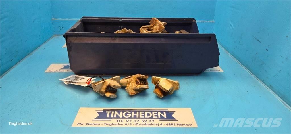 Ford TW35 Banden, wielen en velgen