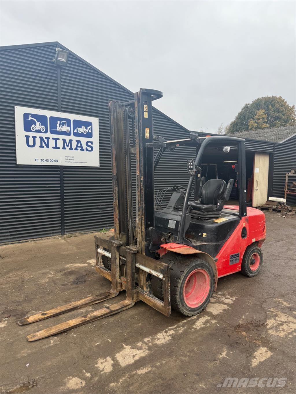 Hangcha CPCD30 Diesel heftrucks