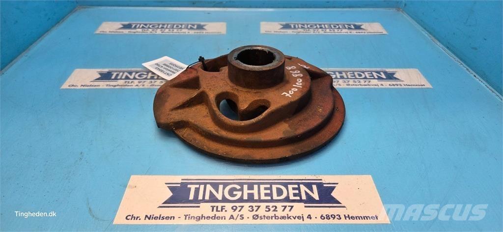 Hesston 4700 Overige hooi- en voedergewasmachines