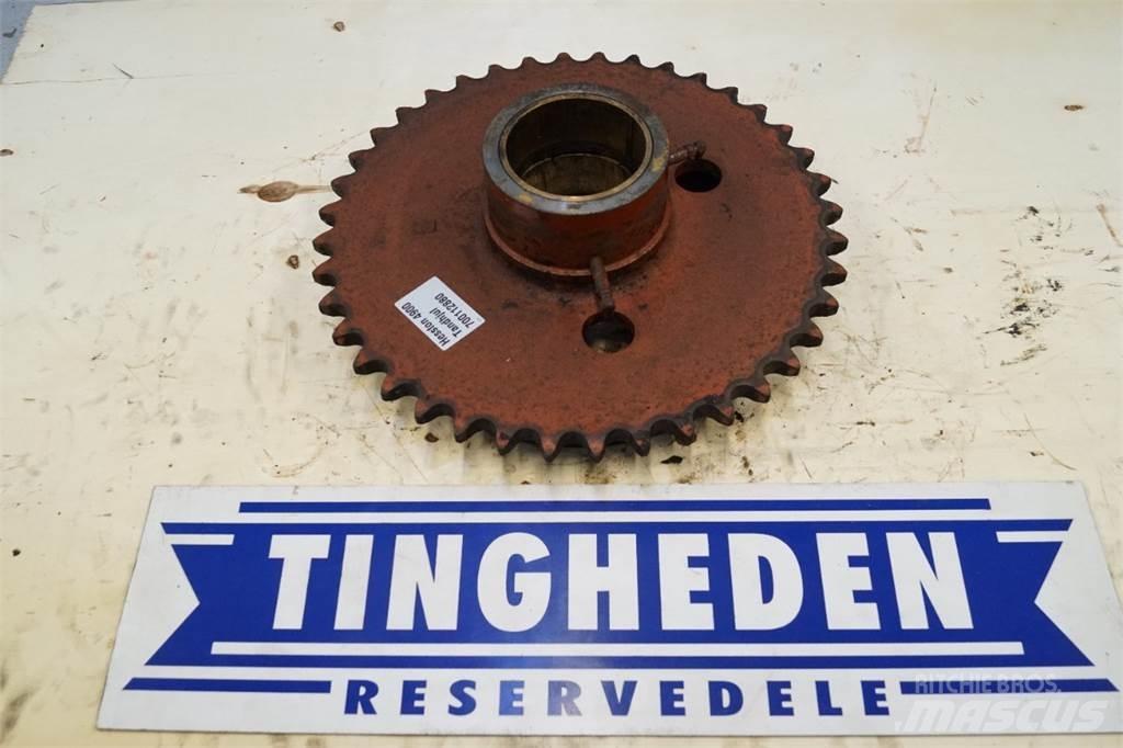 Hesston 4900 Overige hooi- en voedergewasmachines