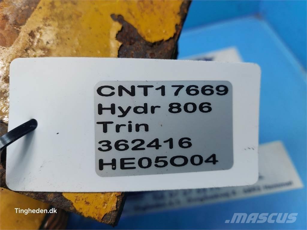 Hydrema 806 Puinbakken