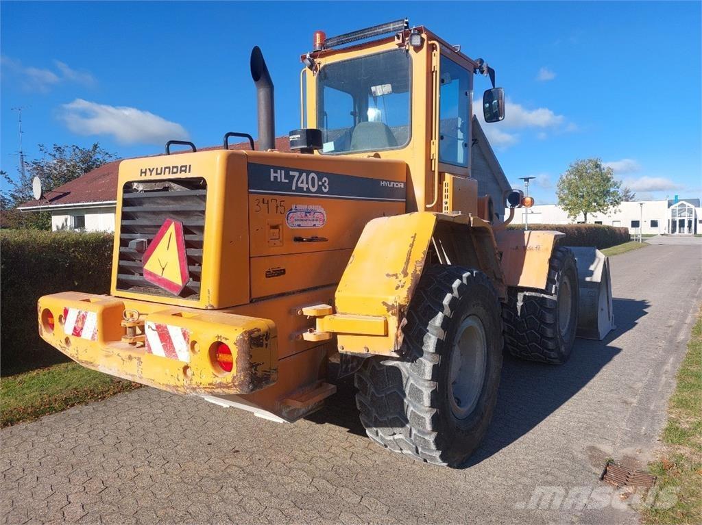 Hyundai HL740-3 Wielladers