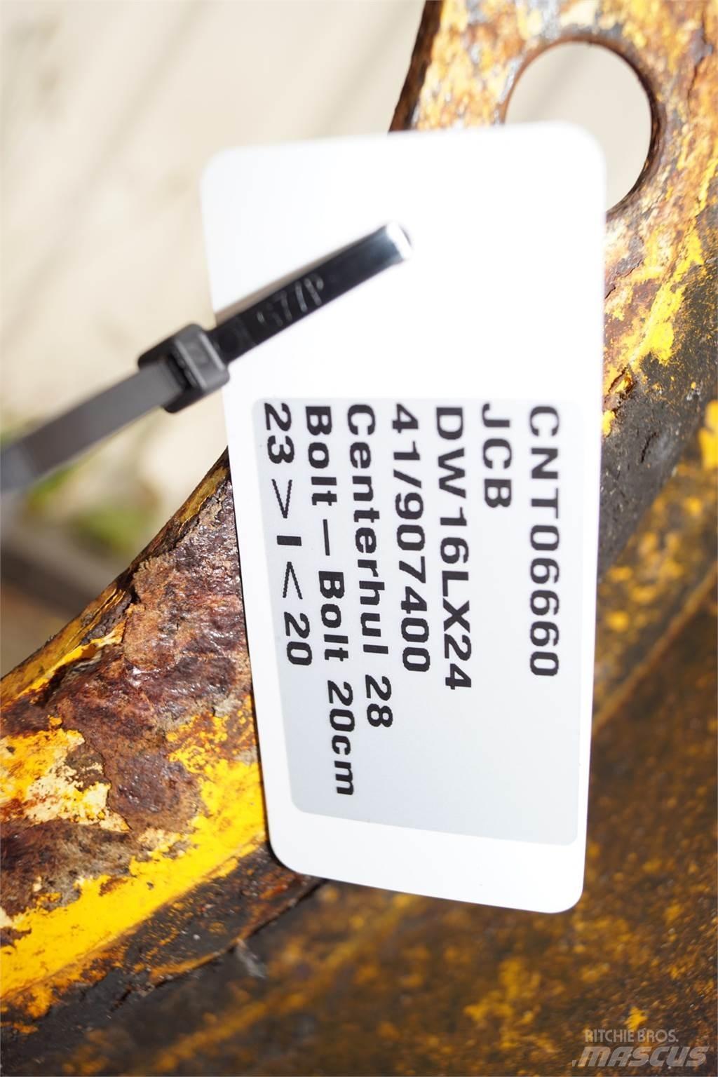 JCB 24 DW16LX24 Banden, wielen en velgen