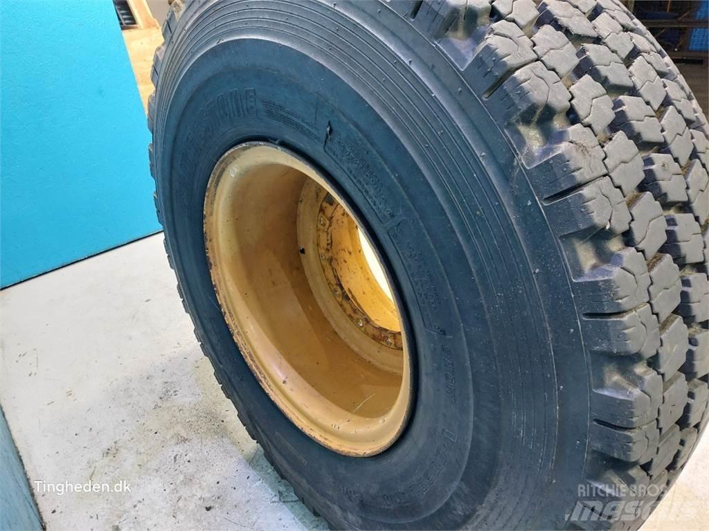 JCB 25 20.5R25 Banden, wielen en velgen