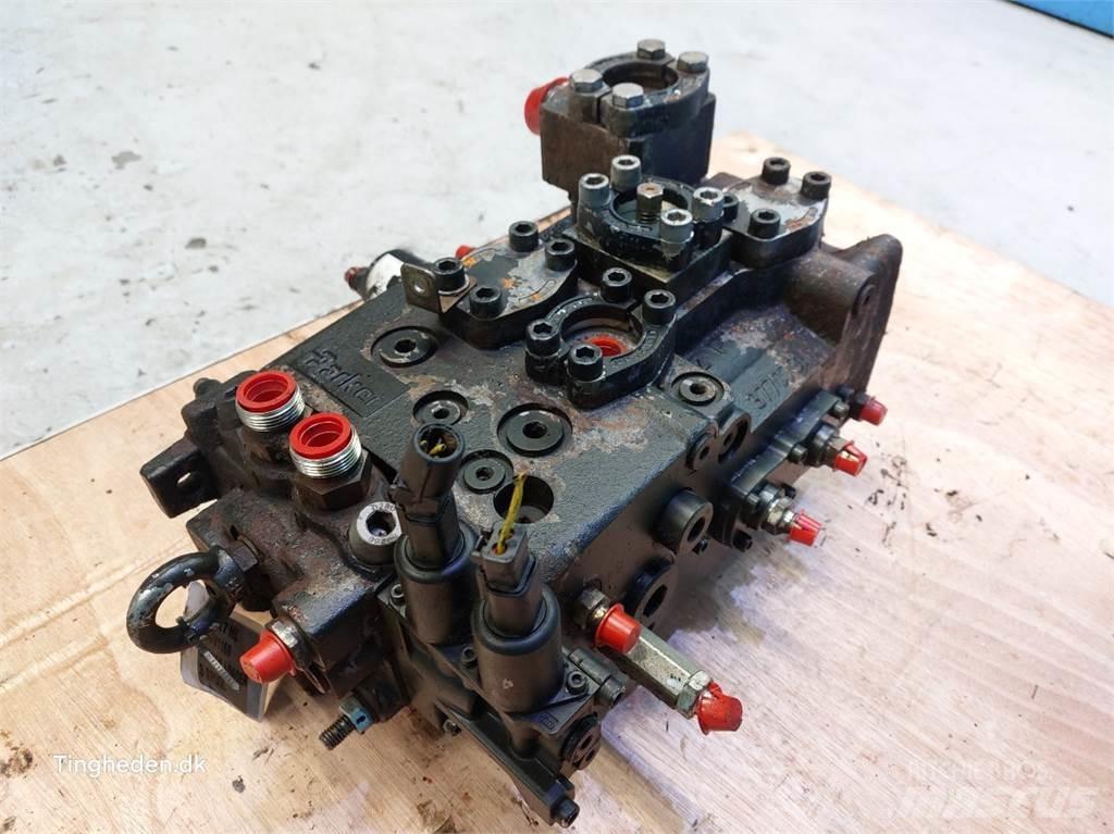 JCB 427 HL Hydraulics