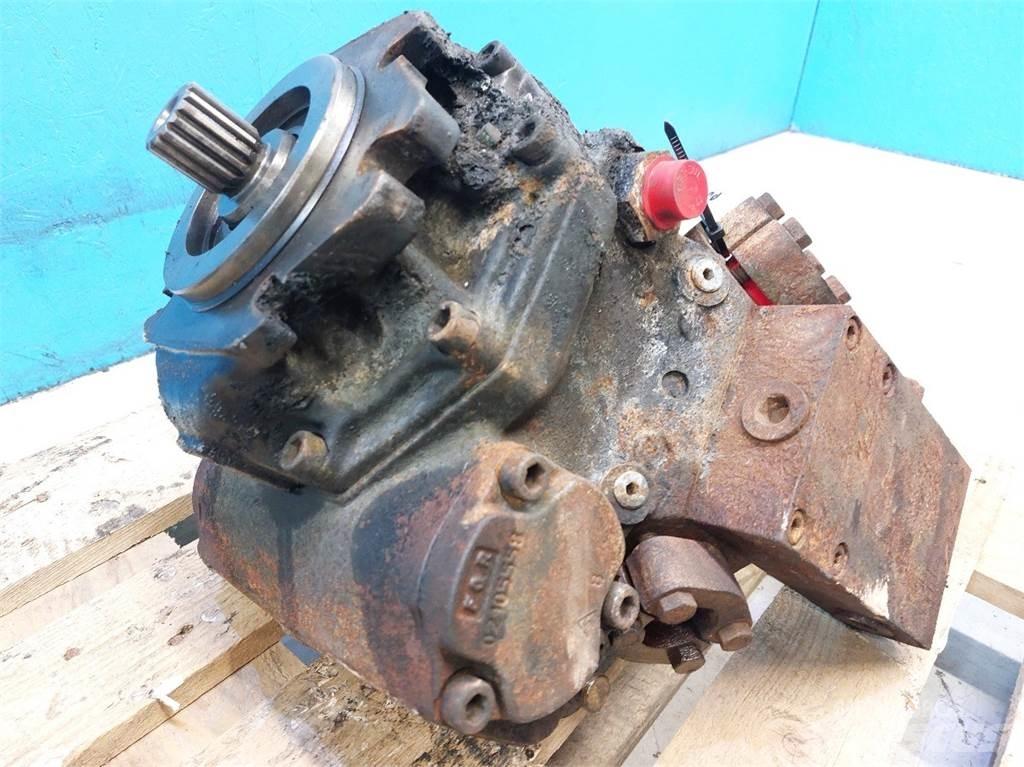 JCB 560-80 Hydraulics