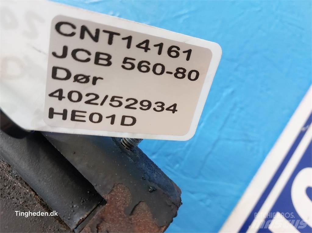 JCB 560-80 Cabine en interieur