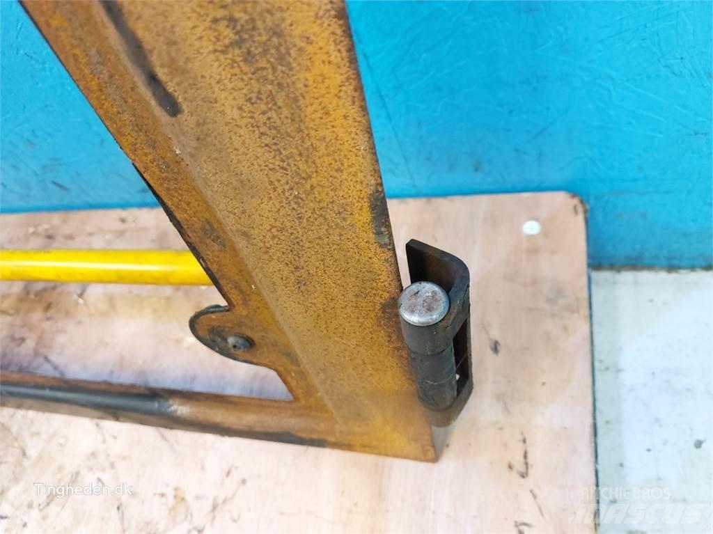 JCB 560-80 Cabine en interieur