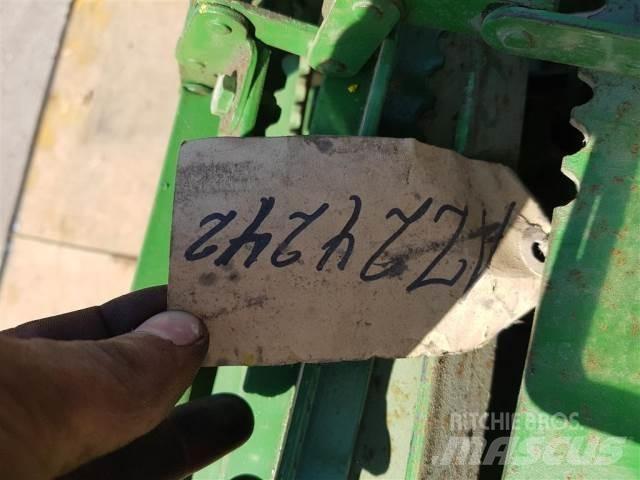 John Deere 1052 Accessoires voor maaidorsmachines