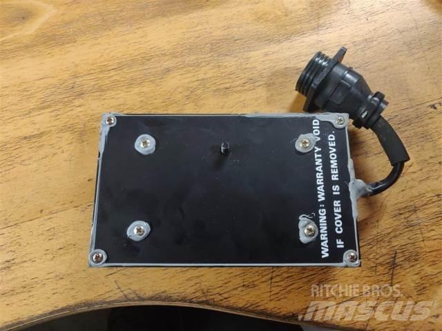 John Deere 1075 Electronics