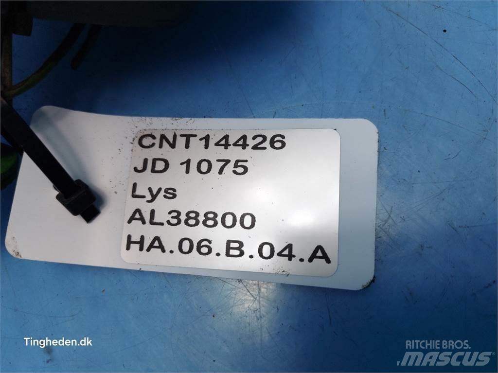 John Deere 1075 Electronics
