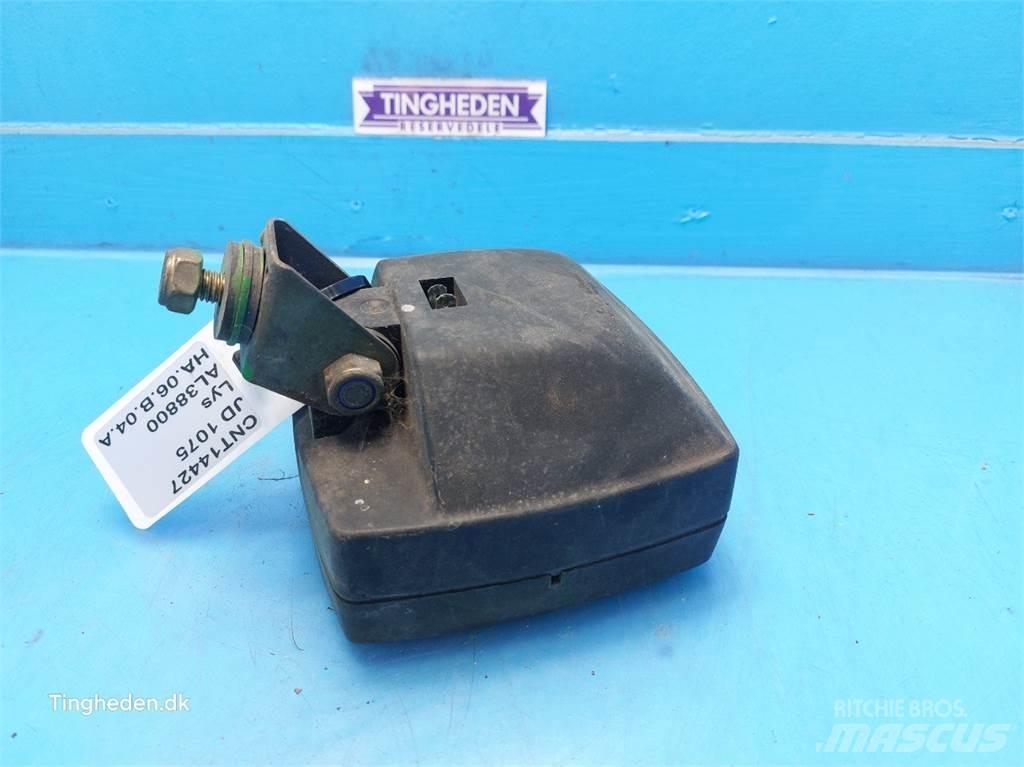 John Deere 1075 Electronics